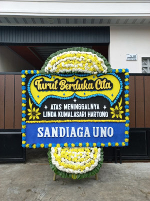 Papan Bunga Duka di Tomulabutao